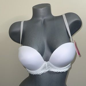 Super Push Up Extreme Padded Maximum Lift Lace Multi-way Strapless Bra.NWT